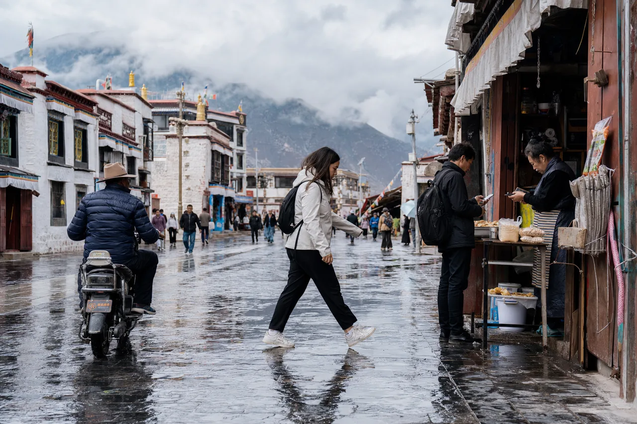 After Rain in Lhasa, Even a Pause Beside a Puddle Felt Like a Way of Entering the City