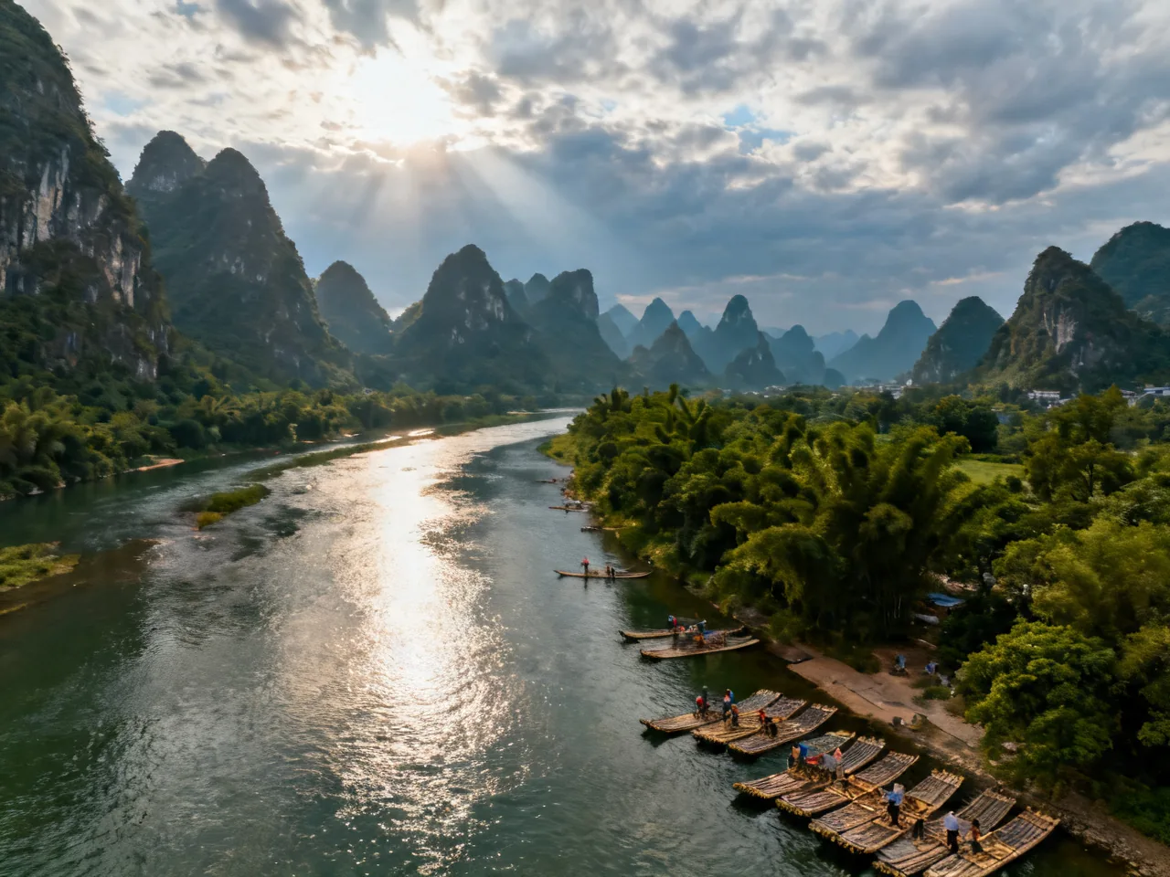 桂林喀斯特山水：自然之美